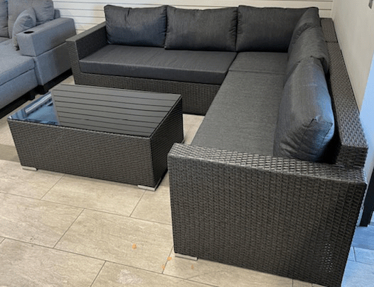 Slim Outdoor 4pc Sectional Patio Set