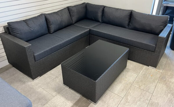 Slim Outdoor 4pc Sectional Patio Set